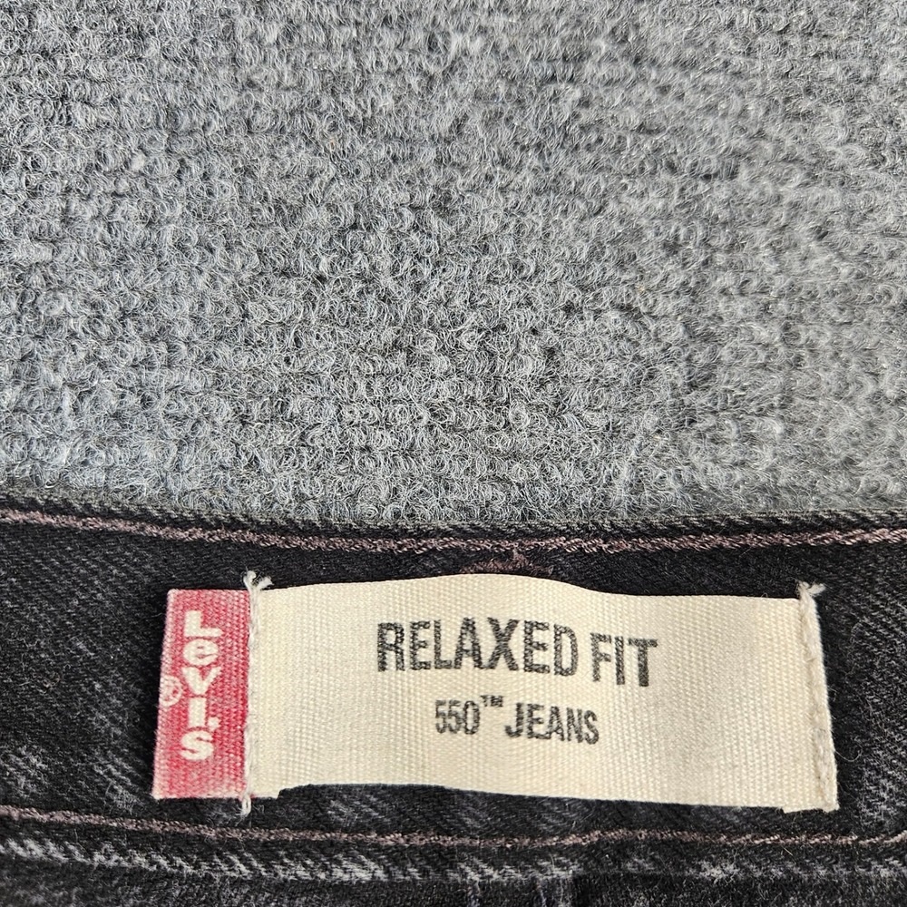 Levis 550 Relaxed Fit Jeans Mens 34x32 Faded Black Denim Tapered Leg 100% Cotton - Picture 7 of 10